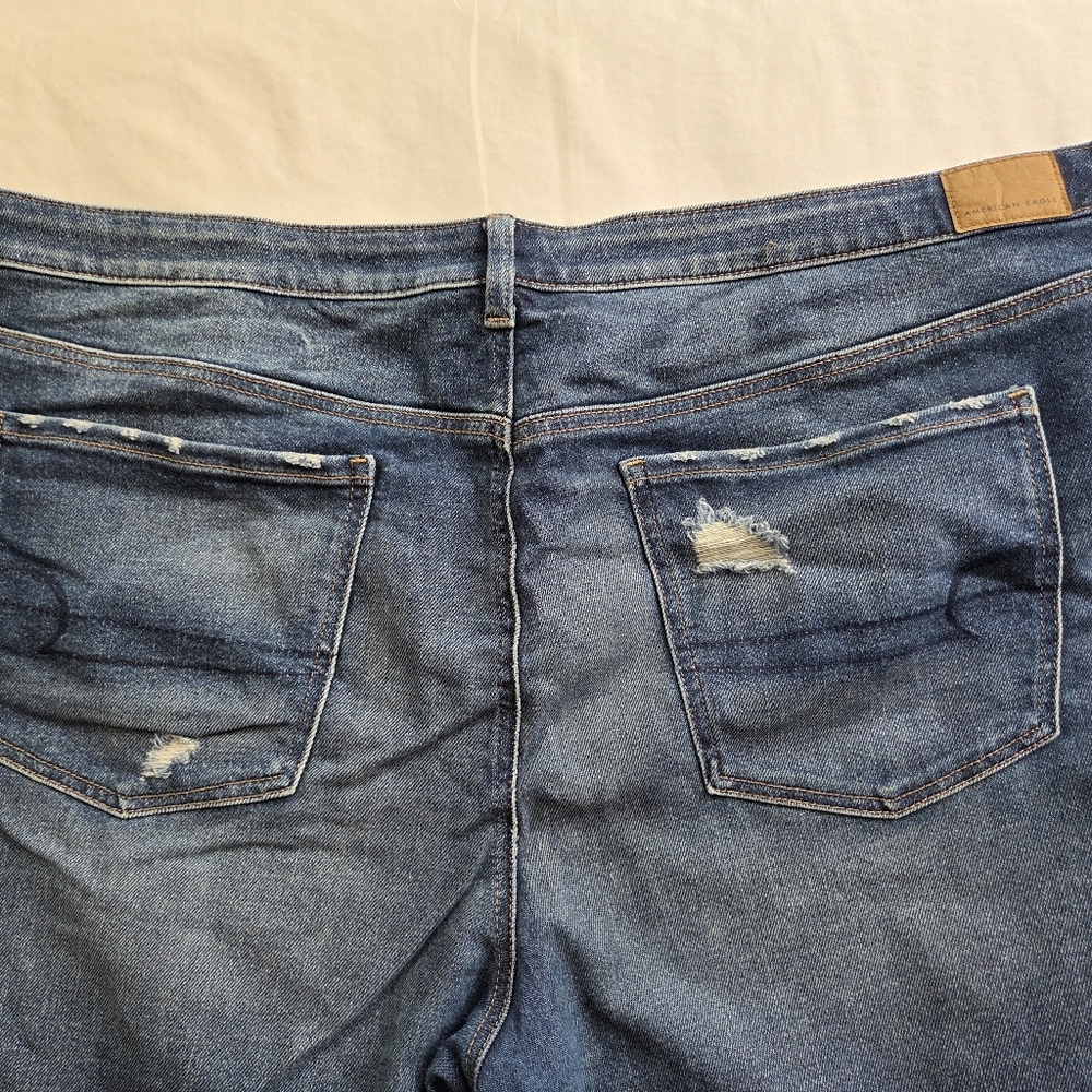 Size 22 American Eagle Outfitters Ripped Blue Boyfriend Jeans - Picture 4 of 8
